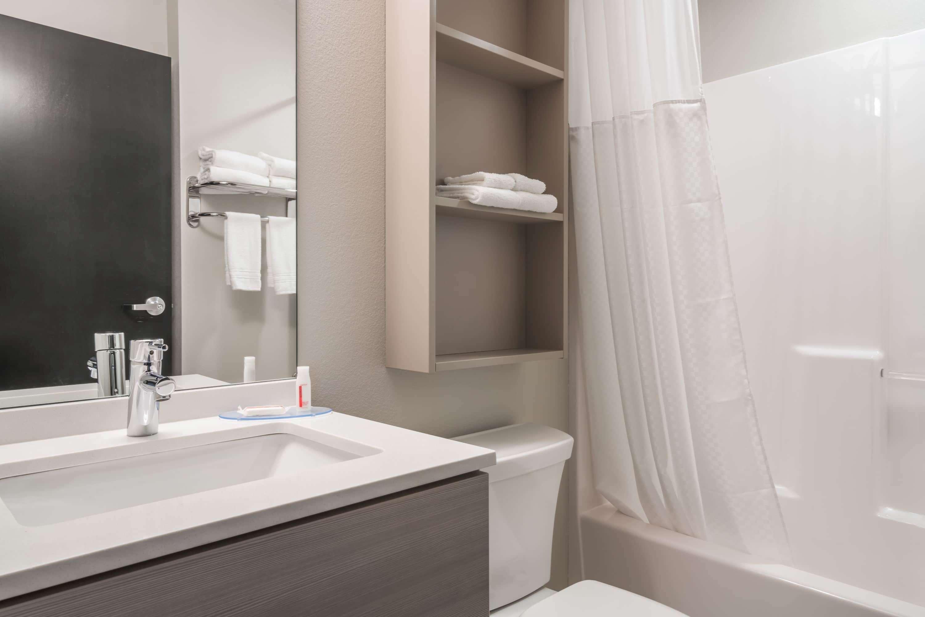 Hotel Spark By Hilton South 3*