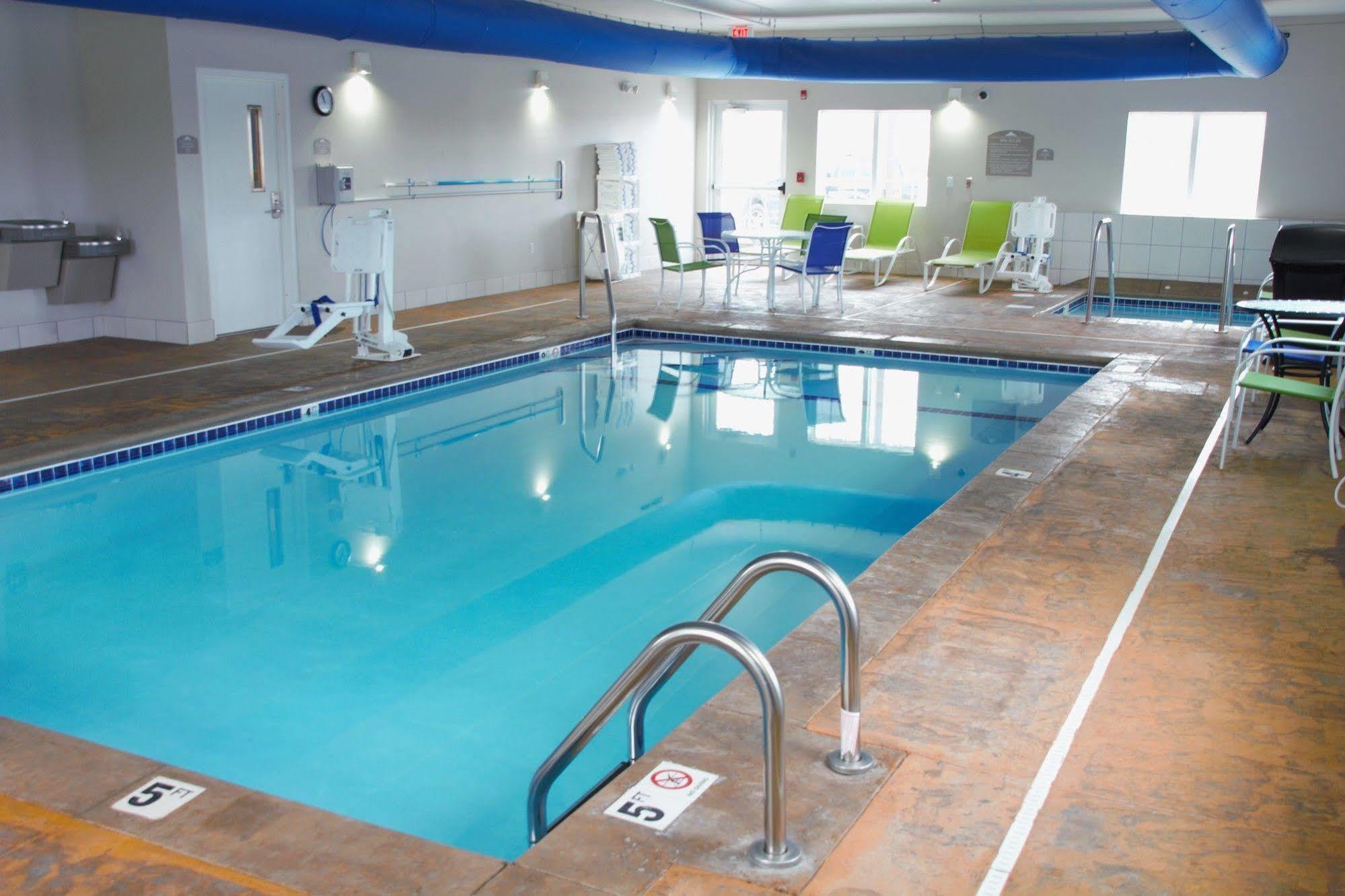 Hotel Spark By Hilton South 3*